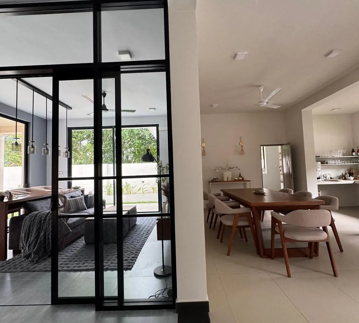 Dom wakacyjny Transit Designer Home In Negombo