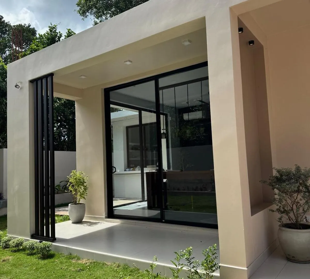 Dom wakacyjny Transit Designer Home In Negombo Sri Lanka